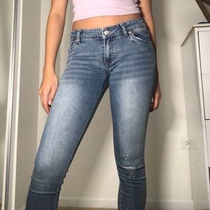Super Skinny Ankle Jeans